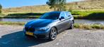 BMW 1-Serie 116i 109pk 2016 Grijs, Auto's, 1-Serie, 65 €/maand, 1280 kg, Zwart