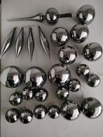 Kerstballen, Kelken en Piek in kleur Smokey Gray, Diversen, Kerst, Ophalen of Verzenden, Zo goed als nieuw