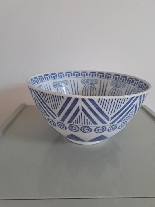 Schaal, kom, beslagkom, Chinees, Huis en Inrichting, Keuken | Servies, Zo goed als nieuw, Schaal of Schalen, Overige stijlen, Porselein