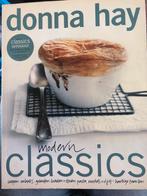 Donna Hay - Modern Classics Kookboek, Voorgerechten en Soepen, Ophalen of Verzenden, Zo goed als nieuw, Europa