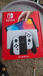 Nintendo switch oled + extra's, Spelcomputers en Games, Games | Nintendo Switch, Online, Overige genres, 1 speler, Ophalen of Verzenden