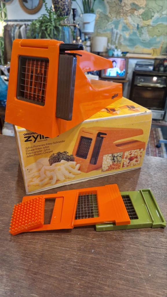 Retro Zyliss Frietsnijder - Originele Verpakking, Huis en Inrichting, Keuken | Keukenbenodigdheden, Zo goed als nieuw, Ophalen of Verzenden