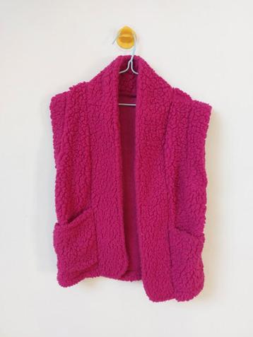 Vest roze 128 beschikbaar voor biedingen