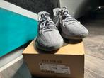 Yeezy boost 350, Ophalen of Verzenden, Zo goed als nieuw
