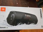 JBL CHARGE 5, JBL, Overige typen, Ophalen of Verzenden, Zo goed als nieuw
