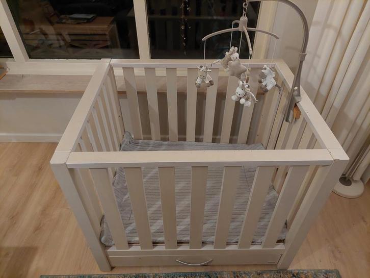 Babybox TWF, Kinderen en Baby's, Boxen, Gebruikt, Rechthoekig, In hoogte verstelbaar, Boxkleed, Lade, Ophalen