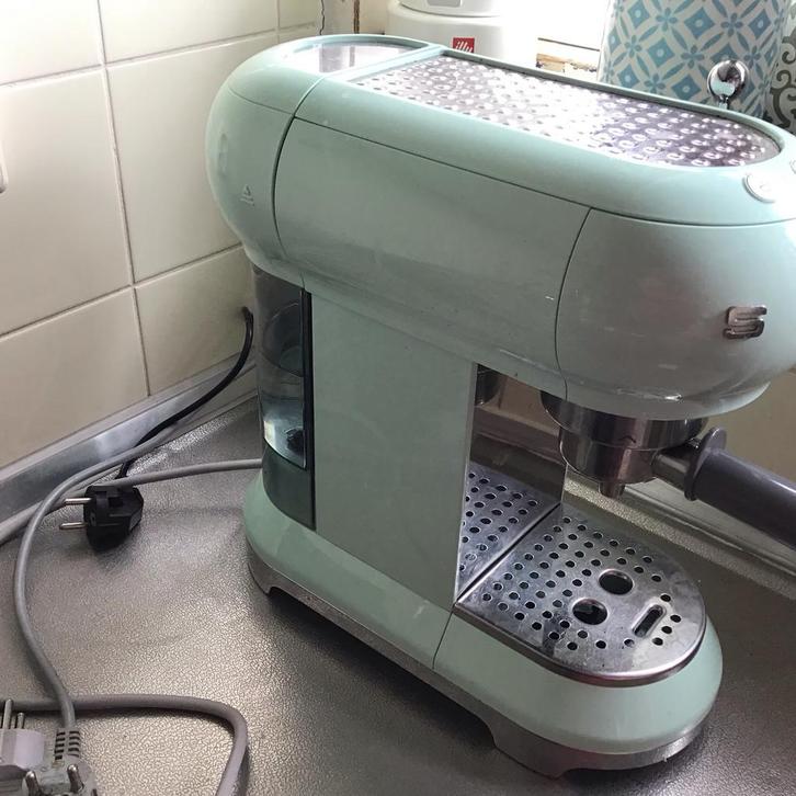 Smeg Espresso Apparaat - Nieuw in Doos!, Witgoed en Apparatuur, Koffiezetapparaten, Nieuw, Gemalen koffie, Espresso apparaat, 1 kopje