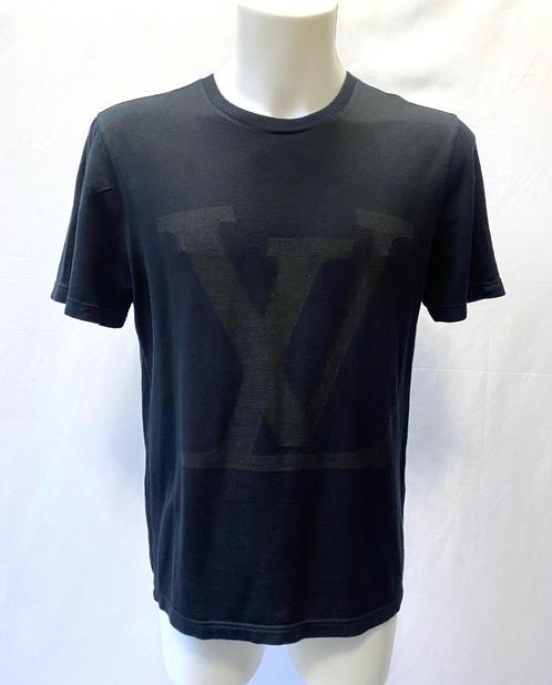 LOUIS VUITTON Zwart LV logo HEREN t shirt Maat M T shirts
