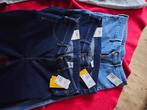 Nieuwe jeans, Nieuw, Lang, Blauw, Maat 42/44 (L)