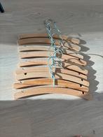 34 Houten Babykleerhangers, Ophalen of Verzenden, Hout, Kinderen