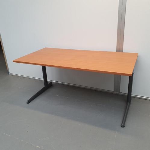 Ahrend 500 bureau - 160x80 cm werkplek buro tafel, Huis en Inrichting, Bureaus, Gebruikt, Bureau, In hoogte verstelbaar, Ophalen