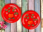Vintage rode borden appels kers serveerbord rood bord retro, Bord(en), Keramiek, Overige stijlen, Gebruikt