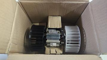Kachelmotor nieuw zonder airco BMW 3 serie E30 64111370930 1 beschikbaar voor biedingen