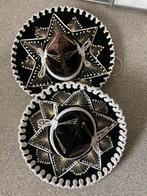 2 Mexicaanse sombrero's, Kinderen en Baby's, Carnavalskleding en Verkleedspullen, Ophalen of Verzenden, Gebruikt, 104 of kleiner