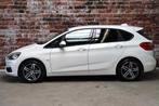 BMW 2 Serie Active Tourer 218i Executive Sport Line Automaat, Gebruikt, Euro 6, Wit, Parkeersensor