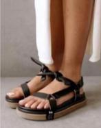 Alohas - Prachtige leren sandalen maat 41 - Nieuw €140, Zwart, Nieuw, Alohas, X