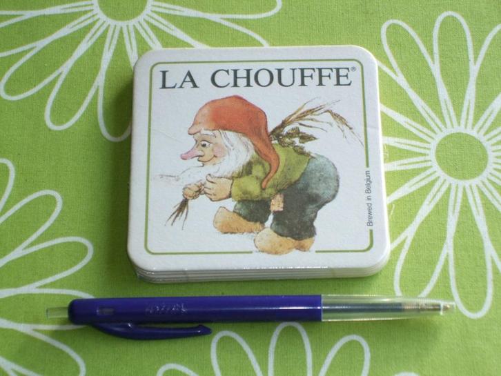 Nieuw in seal: La Chouffe bierviltjes - set van 5 stuks, Verzamelen, Biermerken, Nieuw, Viltje(s), Overige merken, Ophalen of Verzenden