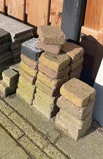 GRATIS AFHALEN Stapel bakstenen, Tuin en Terras, Ophalen, Gebruikt, Beton, Klinkers