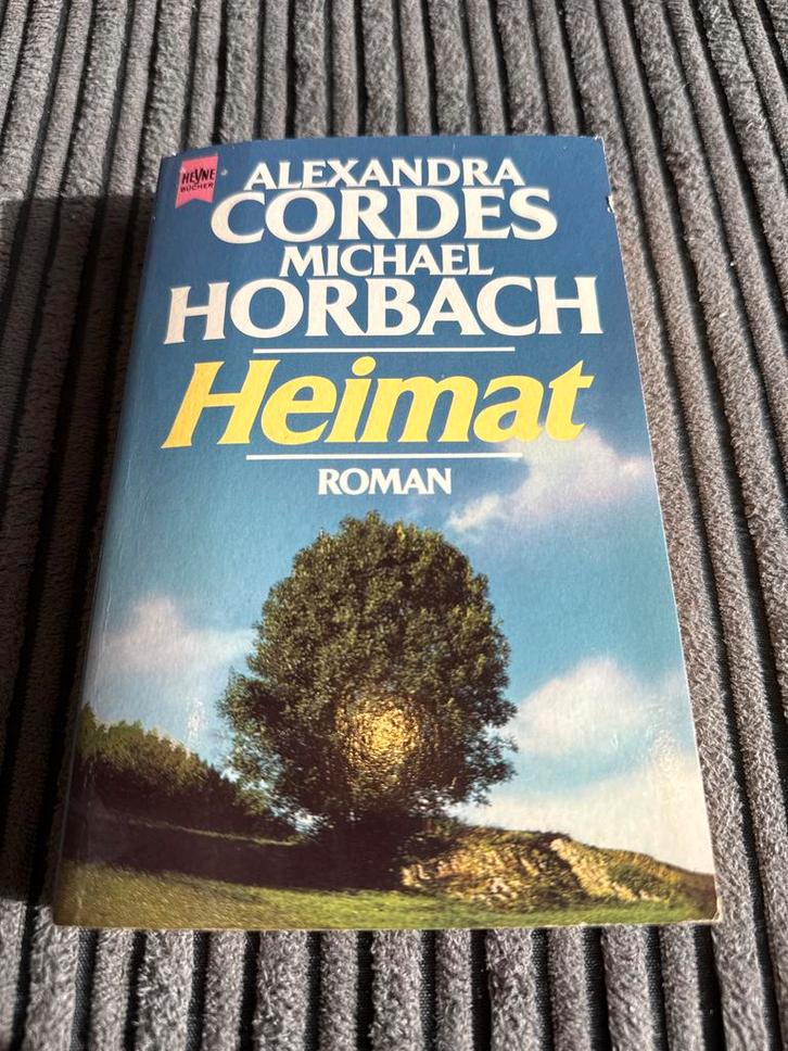 Heimat - Alexandra Cordes & Michael Horbach - Roman, Boeken, Romans, Zo goed als nieuw, Europa overig, Ophalen of Verzenden