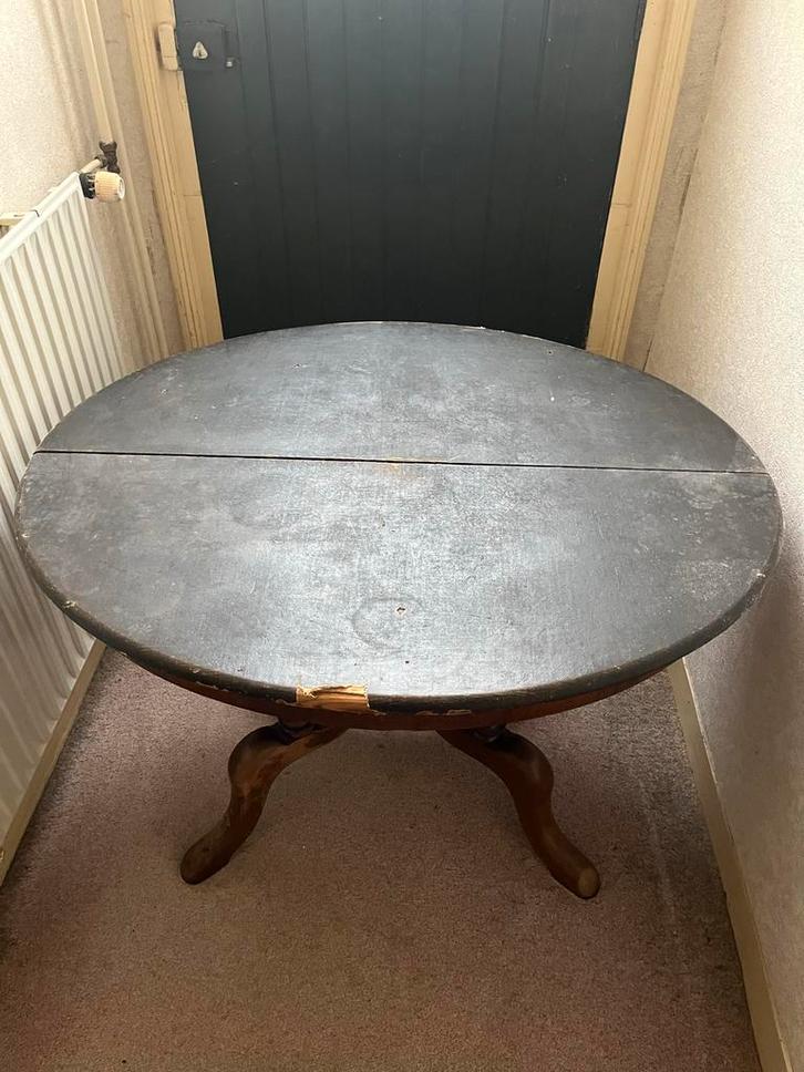 Uitschuifbare houten eettafel, Antiek en Kunst, Antiek | Meubels | Tafels, Ophalen