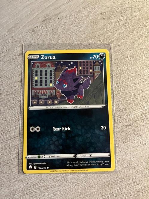 Zorua 102/203 Evolving Skies - Pokémon Kaart, Hobby en Vrije tijd, Verzamelkaartspellen | Pokémon, Nieuw, Losse kaart, Ophalen of Verzenden