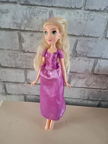 Barbie rapunzel hasbro beschikbaar voor biedingen