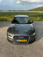 Audi A3 E-Tron PHEV S-LINE | KEYLESS, CARPLAY & 204PK, Achterwielaandrijving, 4 cilinders, Start-stop-systeem, Leder en Stof