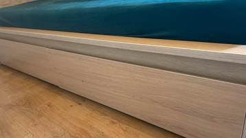 IKEA bedframe (175x212x37cm, 100cm headboard)Matras niet mee - afbeelding 3