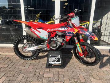 GasGas MC 450 Prado Edition 2025 – 6,9 uur – Comp Akrapovic beschikbaar voor biedingen