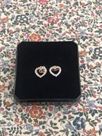 Gouden oorbellen hartjes stekers vintage klein 14 karaat 585, Sieraden, Tassen en Uiterlijk, Oorbellen, Ophalen of Verzenden, Goud