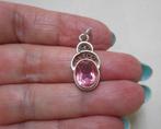 Zilveren antieke hanger met roze steen nr.275