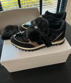 Stoere sneakers B&W mt 38, Ophalen of Verzenden, Zo goed als nieuw, Zwart, Sneakers of Gympen