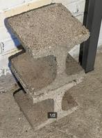 2 betonblokken voor tuin e.d. (H Profiel), Tuin en Terras, Tuinbeelden, Ophalen, Gebruikt, Beton, Overige typen