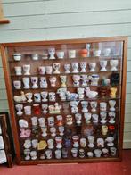 Vitrinekast met of zonder eierdopjes, Verzamelen, Complete verzamelingen en Collecties, Ophalen
