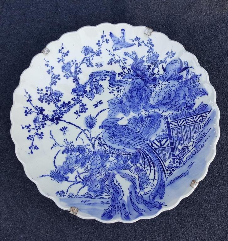 Japans porselein - diameter 31 cm - afbeelding vogel, Antiek en Kunst, Antiek | Porselein, Ophalen of Verzenden