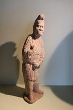Chinees pottery  figuur van een man, Tang-Dynastie, Antiek en Kunst, Ophalen of Verzenden