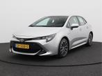 Toyota Corolla 1.8 Hybrid First Edition/ lage km/ zeer mooi!, 65 €/maand, Gebruikt, 4 cilinders, Corolla
