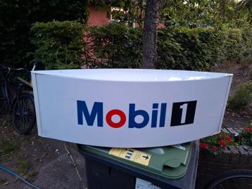 Mobil lichtreclame bord. beschikbaar voor biedingen