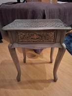 Zilverkleurig Bijzettafeltje met Lade, Huis en Inrichting, Tafels | Bijzettafels, Minder dan 55 cm, Gebruikt, Hout, Ophalen