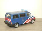 VW Transporter Koninklijke Marechaussee - Cararama 1:43, Hobby en Vrije tijd, Overige merken, Auto, Verzenden, Cararama
