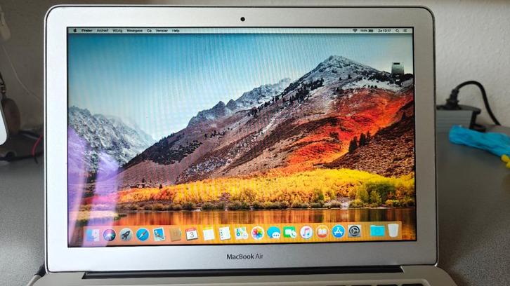 MacBook Air 13 inch 2010 Batterij 98,9% bieden vanaf 59, Computers en Software, Apple Macbooks, Gebruikt, 13 inch, Minder dan 2 Ghz