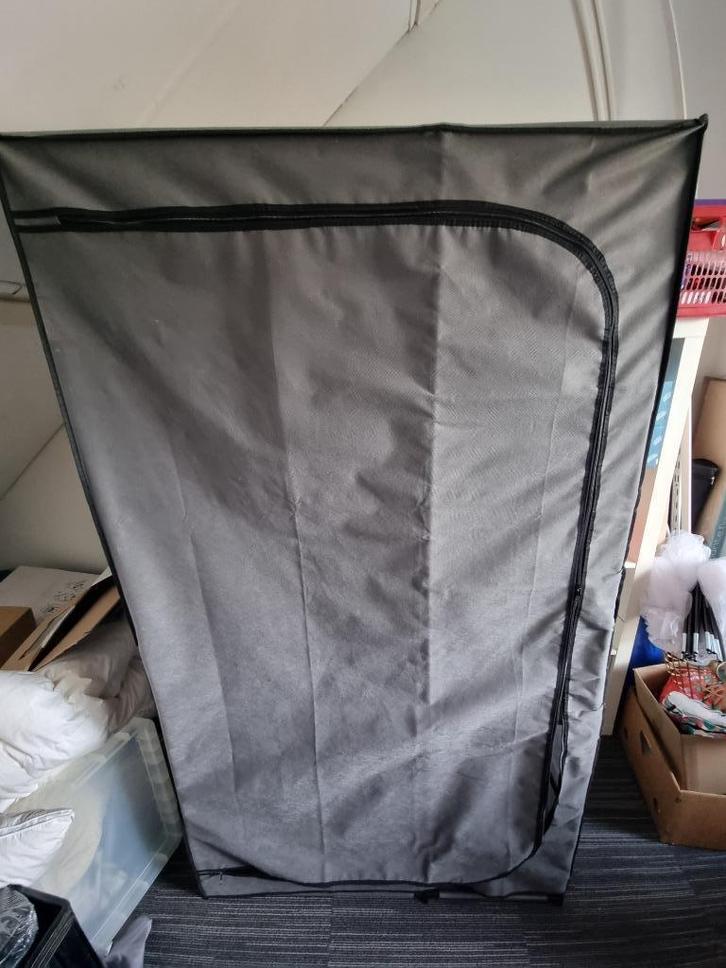 Stoffen kledingkast, Huis en Inrichting, Kasten | Kledingkasten, Zo goed als nieuw, 150 tot 200 cm, 50 tot 100 cm, 25 tot 50 cm
