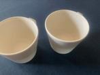 2 mokken Royal Doulton 1815 off-white 8,9 x 7,6, Ophalen of Verzenden, Zo goed als nieuw, Overige stijlen, Kop(pen) en/of Schotel(s)
