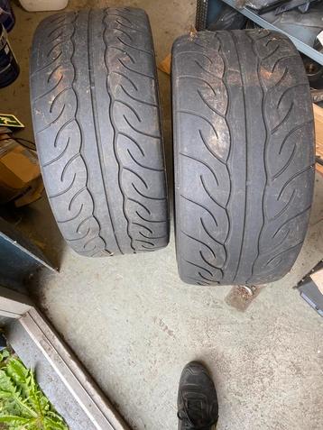 2x 235/40/18/91W yokohama advan neova ad08 semi slicks beschikbaar voor biedingen
