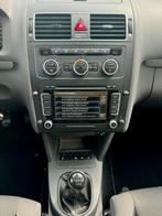 Volkswagen TOURAN 1.6 TDI Highline BM 7p. CAMERA PARKASS. NA, Auto's, Volkswagen, Voorwielaandrijving, Euro 5, Gebruikt, 4 cilinders
