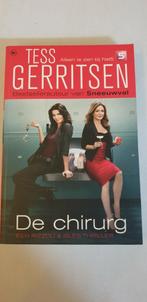 Tess Gerritsen - De chirurg, Boeken, Thrillers, Tess Gerritsen, Ophalen of Verzenden, Zo goed als nieuw, Amerika