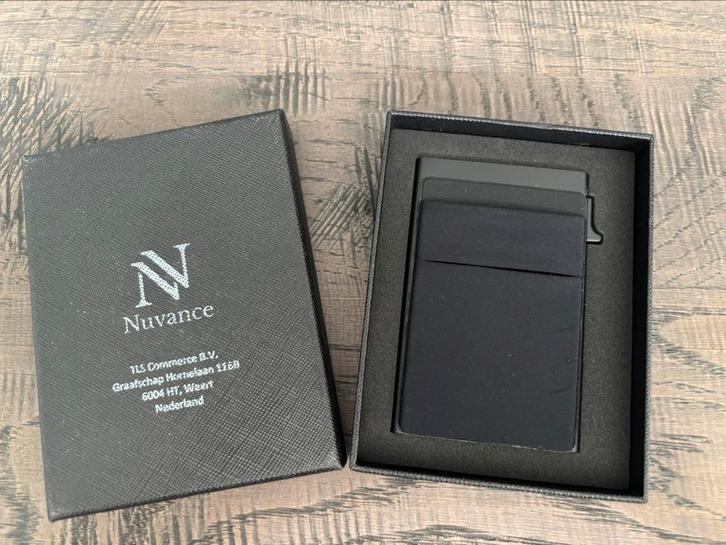 Pasjeshouder, Sieraden, Tassen en Uiterlijk, Portemonnees, Nieuw, Zwart, Ophalen of Verzenden