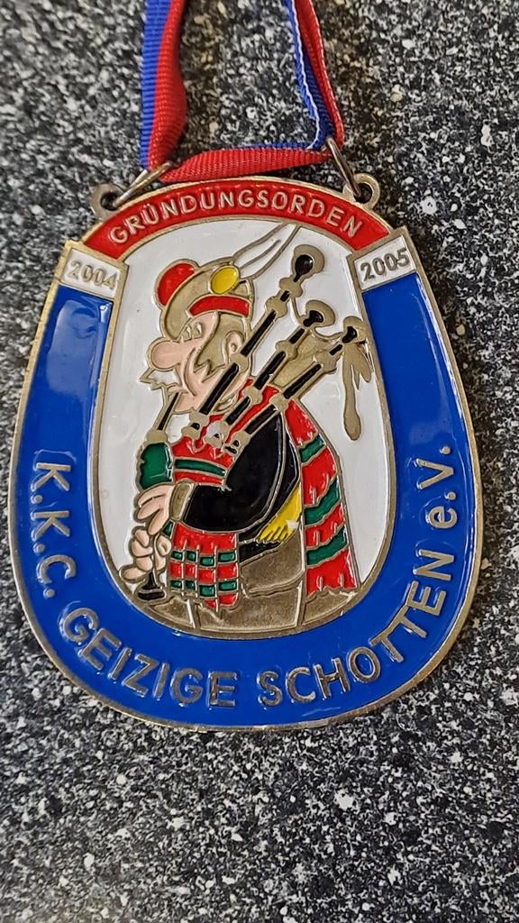 Oude K.K.C. Geizige Schotten onderscheiding carnaval, Ophalen of Verzenden, Overige materialen, Buitenland