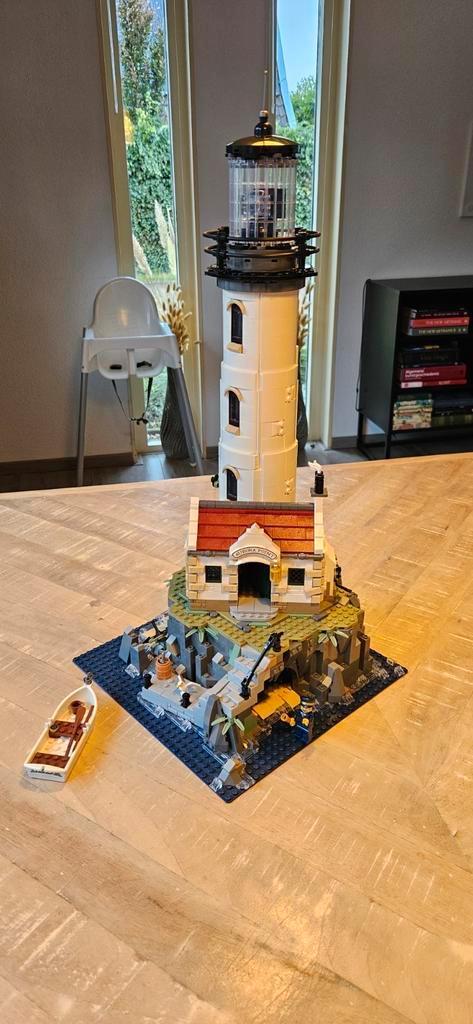 LEGO Vuurtoren (gemotoriseerd) – Compleet 21335, Kinderen en Baby's, Speelgoed | Duplo en Lego, Zo goed als nieuw, Lego, Complete set