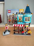 LEGO 31105 Woonhuis en speelgoedwinkel, Kinderen en Baby's, Ophalen of Verzenden, Zo goed als nieuw, Complete set, Lego
